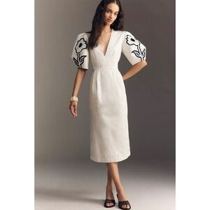 De Loreta Tucan Embroidered Dress Sz XS EUC Floral Midi Embroidered Classy Chic